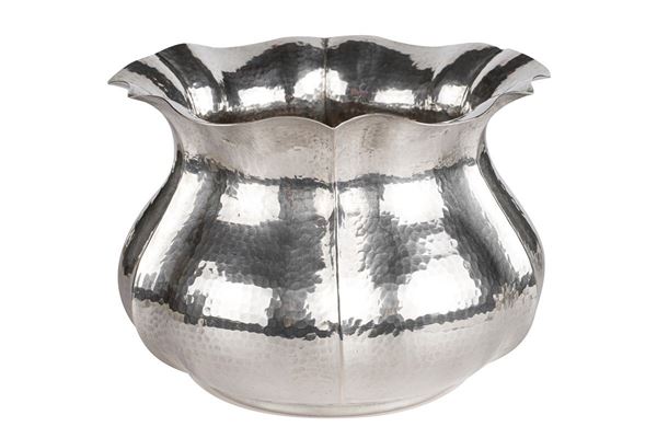 800 silver vase