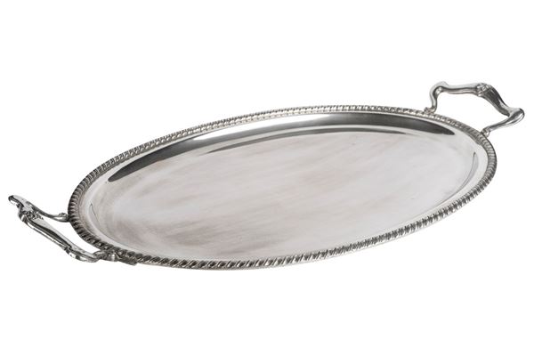 Vassoio ovale in argento 800