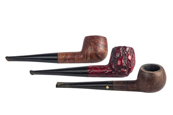 Lot of three pipes