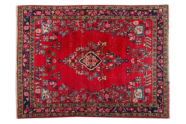 Hamadan Persian carpet