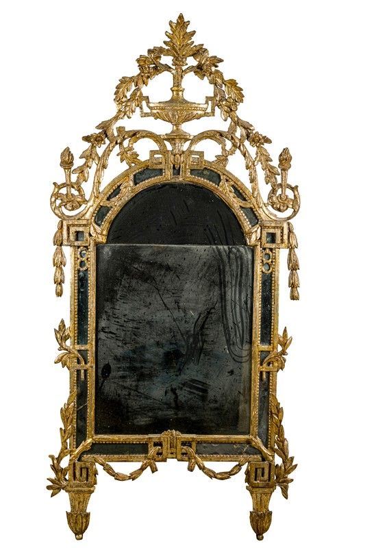 Specchiera Luigi XVI in legno intagliato e argentato