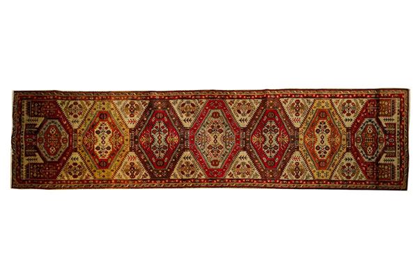 Darband Caucasian carpet