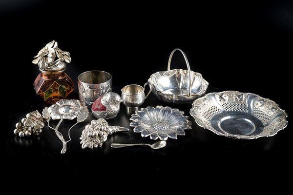 Lot of eleven 800 silver objects