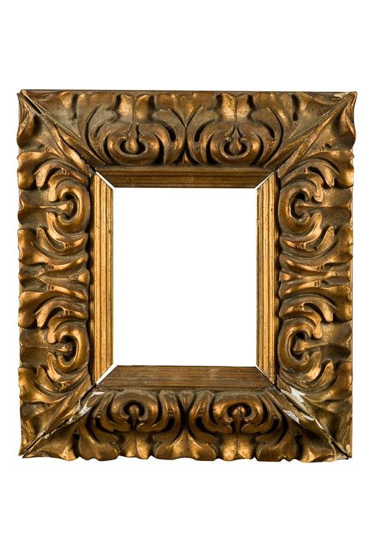 Small neo-Renaissance style frame 