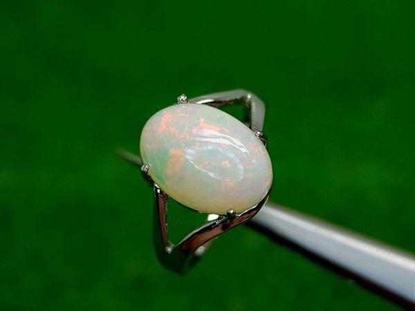 Anello in argento 925 con opale dell&#39;Etiopia