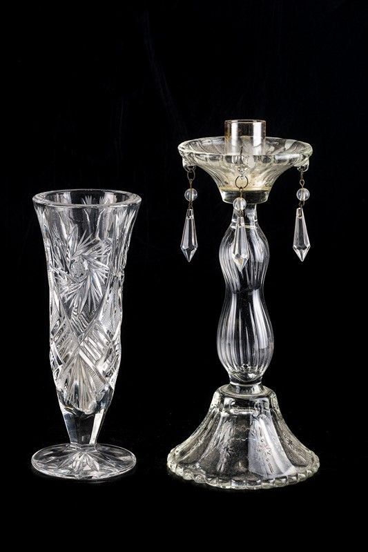 Lot of a small vase and a crystal candle holder
