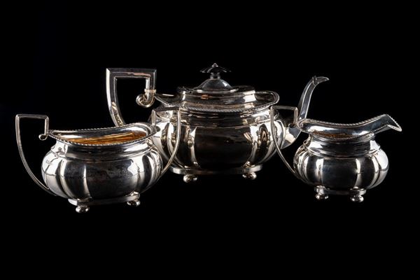 Edward VII silver tea set (3 pcs)