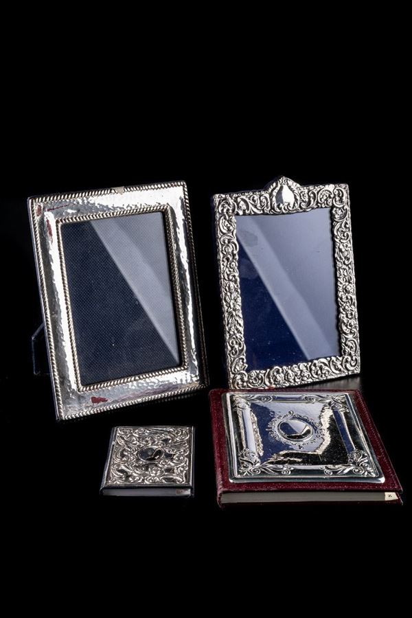 Lot of two photo frames and two address books in silver