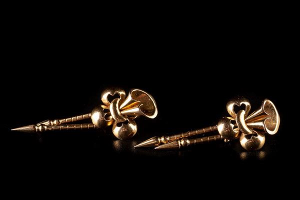 Coppia di orecchini in oro 750