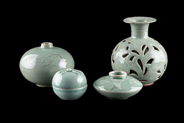 Lotto di 4 vasetti in ceramica verde celadon