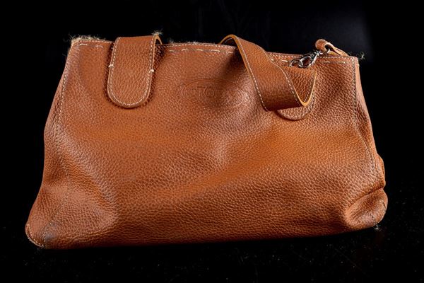 Tod&#39;s brown leather bag