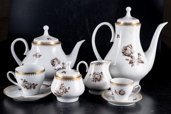 Coffee and tea service for 12 people
