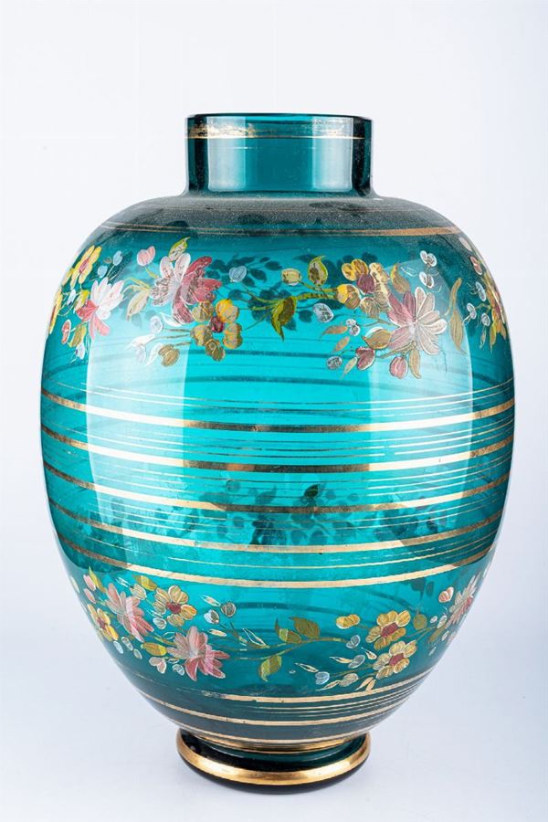 Green Murano glass vase