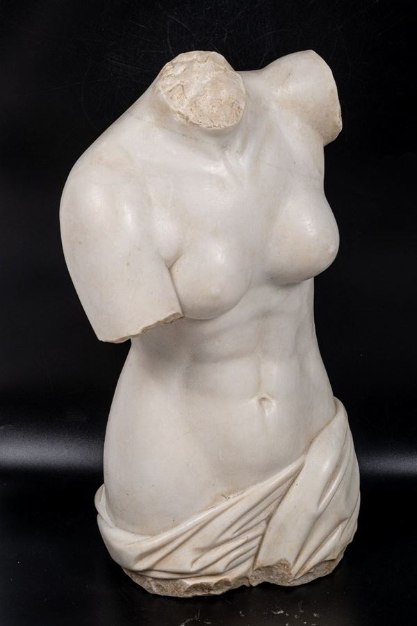Torso of Venus de Milo
