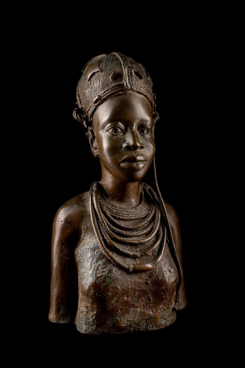3/4 length female bust (West Africa, Upper Volta, 20th century) - Auction  Fine art and furniture from private collectors - DAMS Casa d'Aste