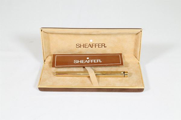 Penna stilografica Sheaffer  - Asta Fine Art e arredi con una selezione di opere proveniente da un collezionista privato - DAMS Casa d'Aste