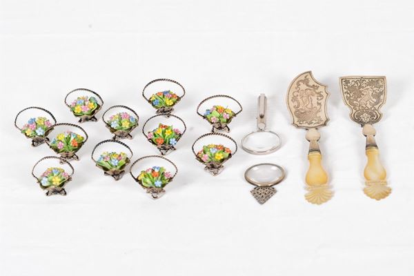 Lotto di 15 oggetti in argento  (Seconda metà XX secolo)  - Asta Fine art e arredi provenienti da collezionisti privati - DAMS Casa d'Aste