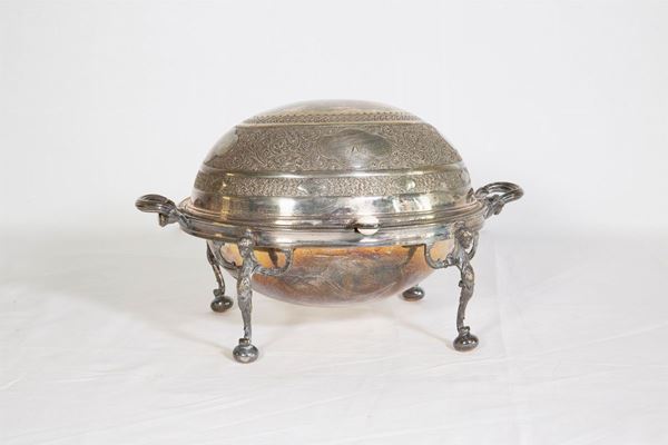 Chafing dish in silver metal