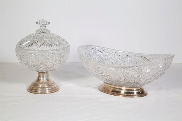 Lot of 2 centerpieces in 800/1000 silver