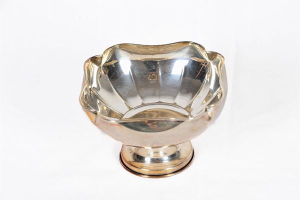 Vaschetta in argento 800/1000  (Italia, seconda metà XX secolo)  - Asta Fine art e arredi provenienti da collezionisti privati - DAMS Casa d'Aste