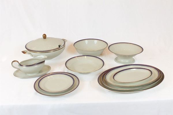 Dish Set  (Bavaria, second half of the 20th century)  - Auction ONLINE TIMED AUCTION - CHRISTMAS EDITION - DAMS Casa d'Aste