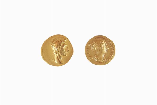 Lot of 2 reproductions of ancient coins in 20kt gold  - Auction Antique and modern furnishings from illustrious Roman collections - DAMS Casa d'Aste