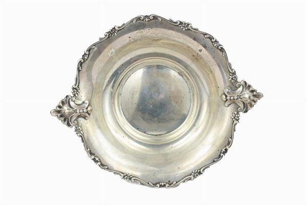 Centerpiece in 800/1000 silver  (Italy, second half of the 20th century)  - Auction Antique and modern furnishings from illustrious Roman collections - DAMS Casa d'Aste