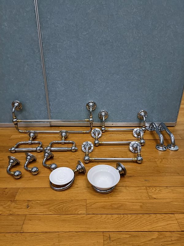 Set di 15 accessori da bagno  - Royal Suite