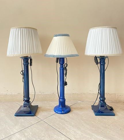 Tre lampade d'appoggio