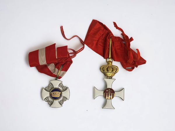 Coppia di medaglie onorifiche di ordine vario