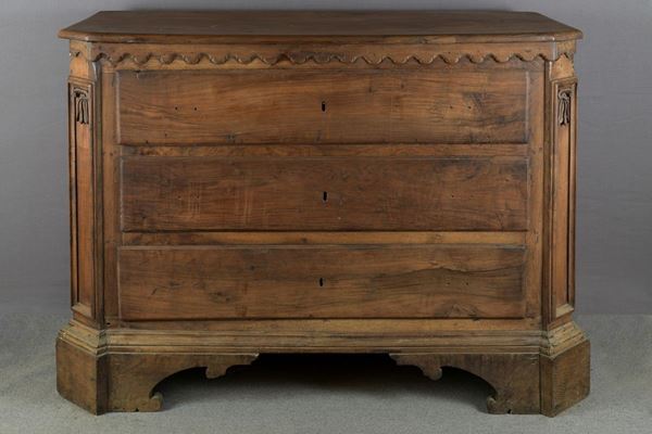 Rectangular walnut chest of drawers