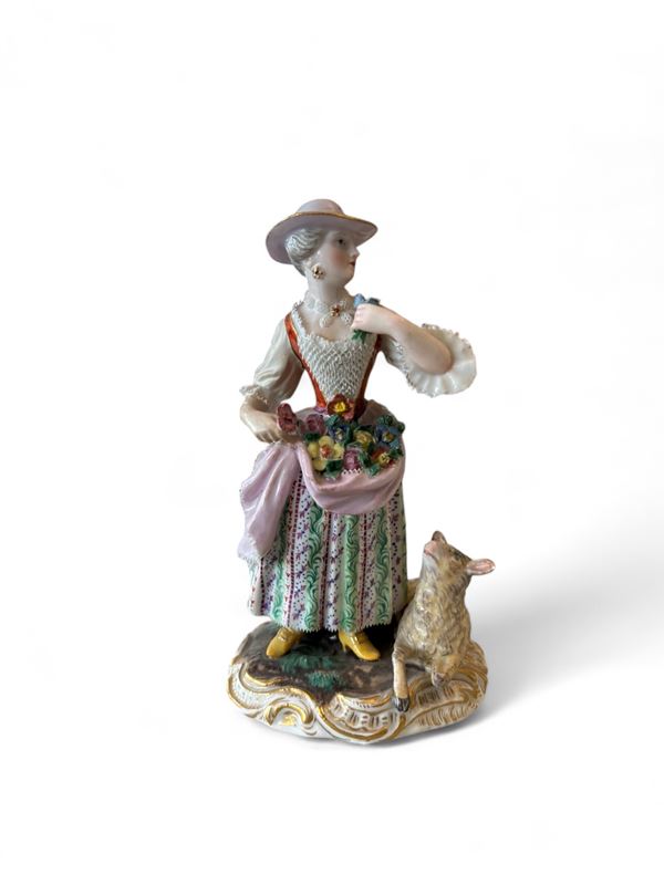 MEISSEN - Statuina raffigurante fioraia