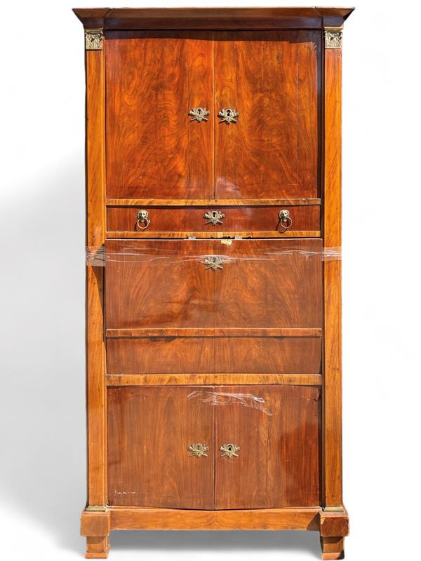 Secretaire