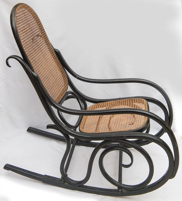 Poltrona in stile Thonet  (XX secolo)  - Auction Art Décor - Roman Collections - DAMS Casa d'Aste