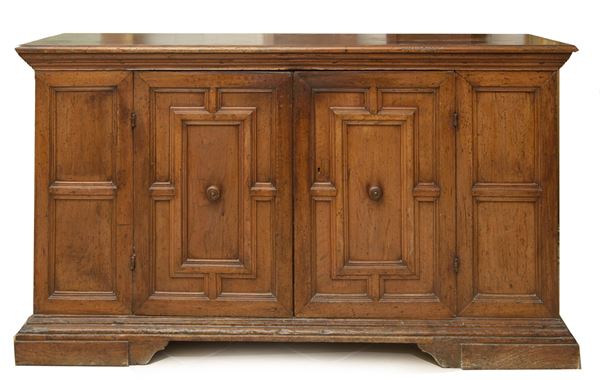 Credenza 