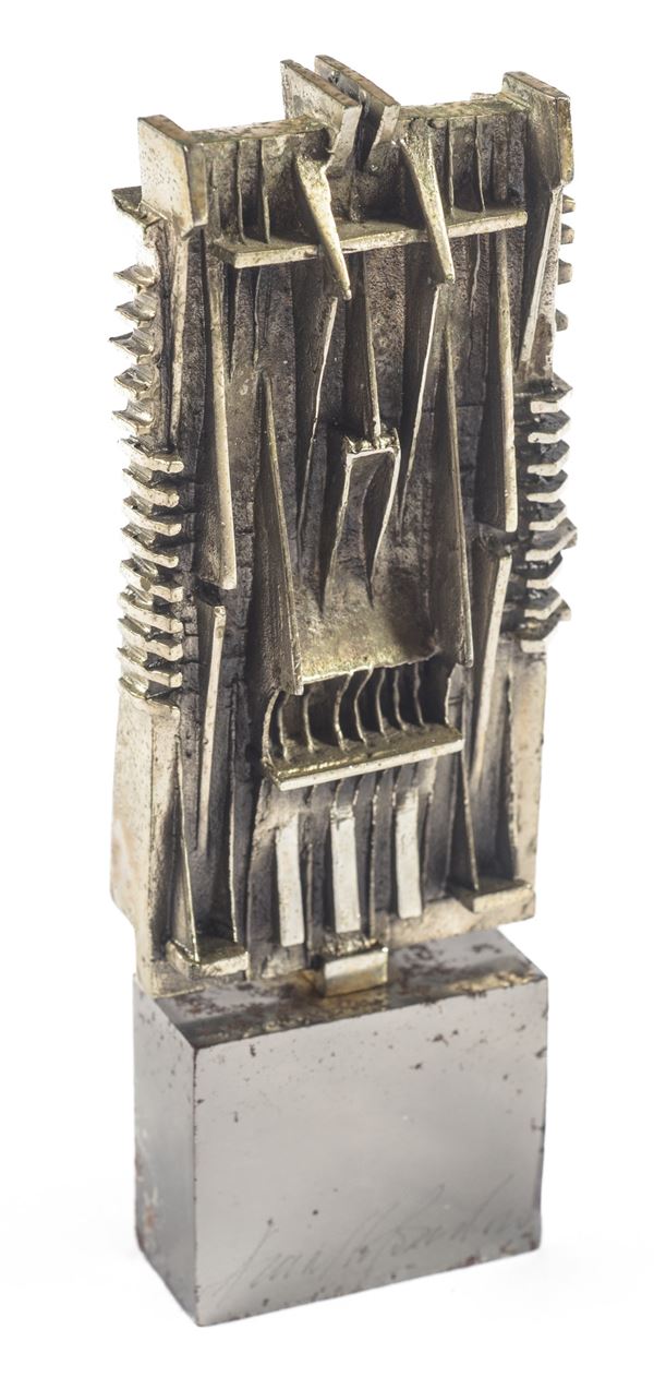 Arnaldo Pomodoro - Stele