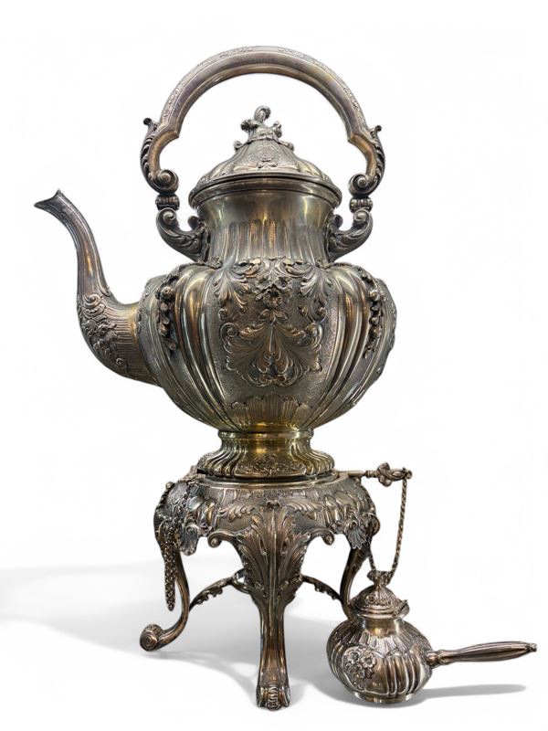 Samovar in argento