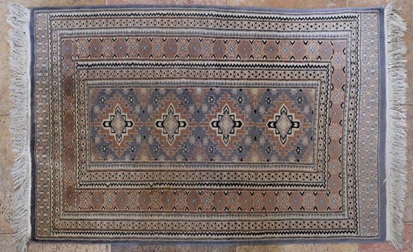 Persian carpet  (fine XX secolo)  - Auction Antiques and Modern Art Auction - DAMS Casa d'Aste