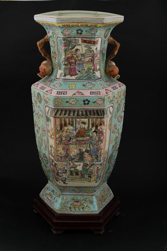 Cantonese Chinese vase