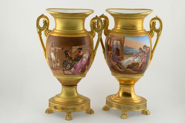 Pair of vases with scenes from the ancient