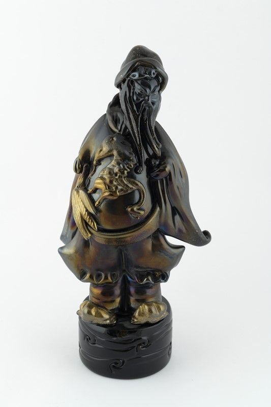 Old Chinese, sculpture in the form